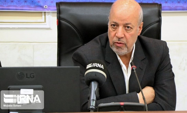 Governor of Isfahan: School valves in the province should be replaced